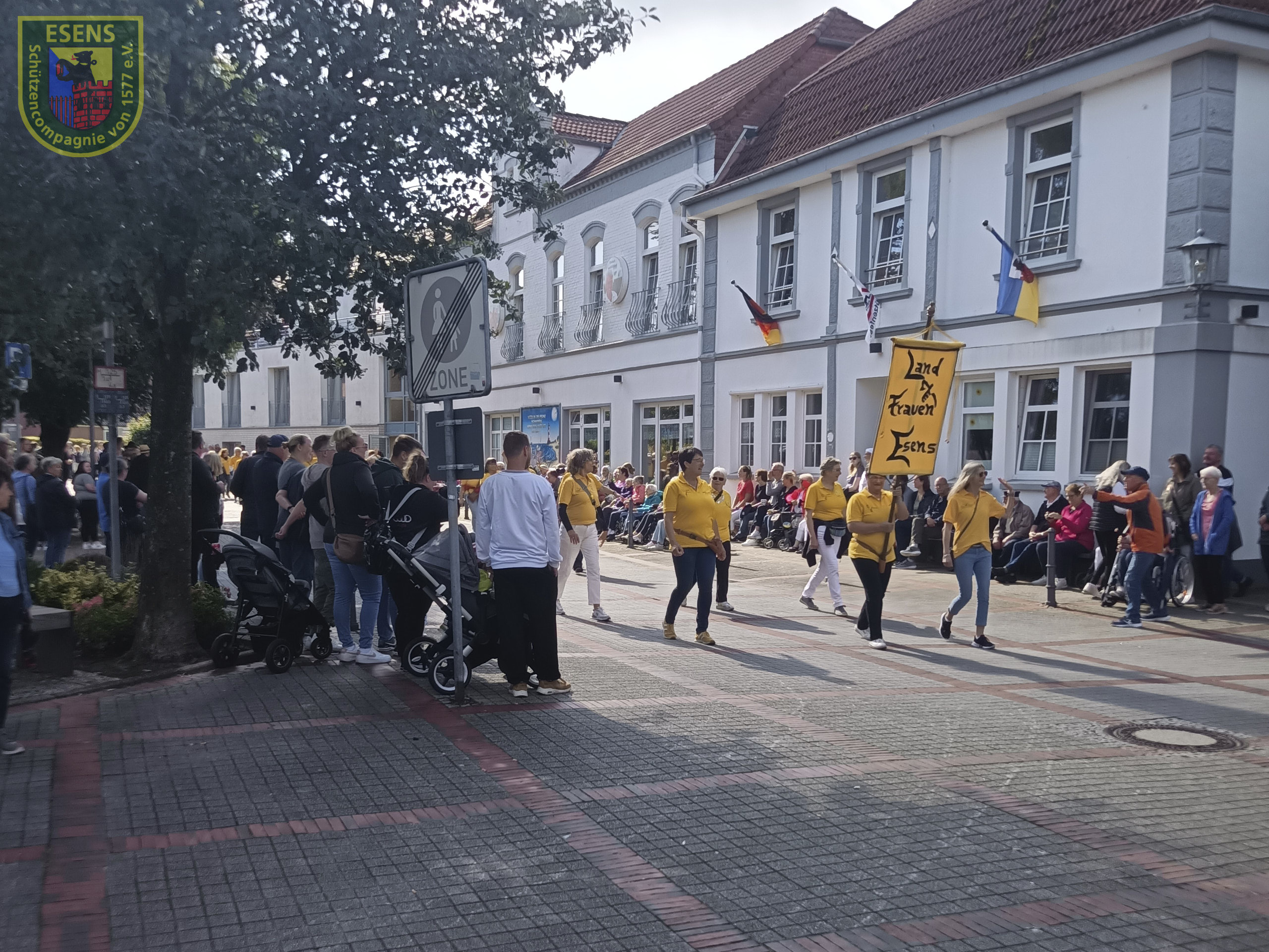 Schuetzencompagnie Esens 15 07 24 9 49 